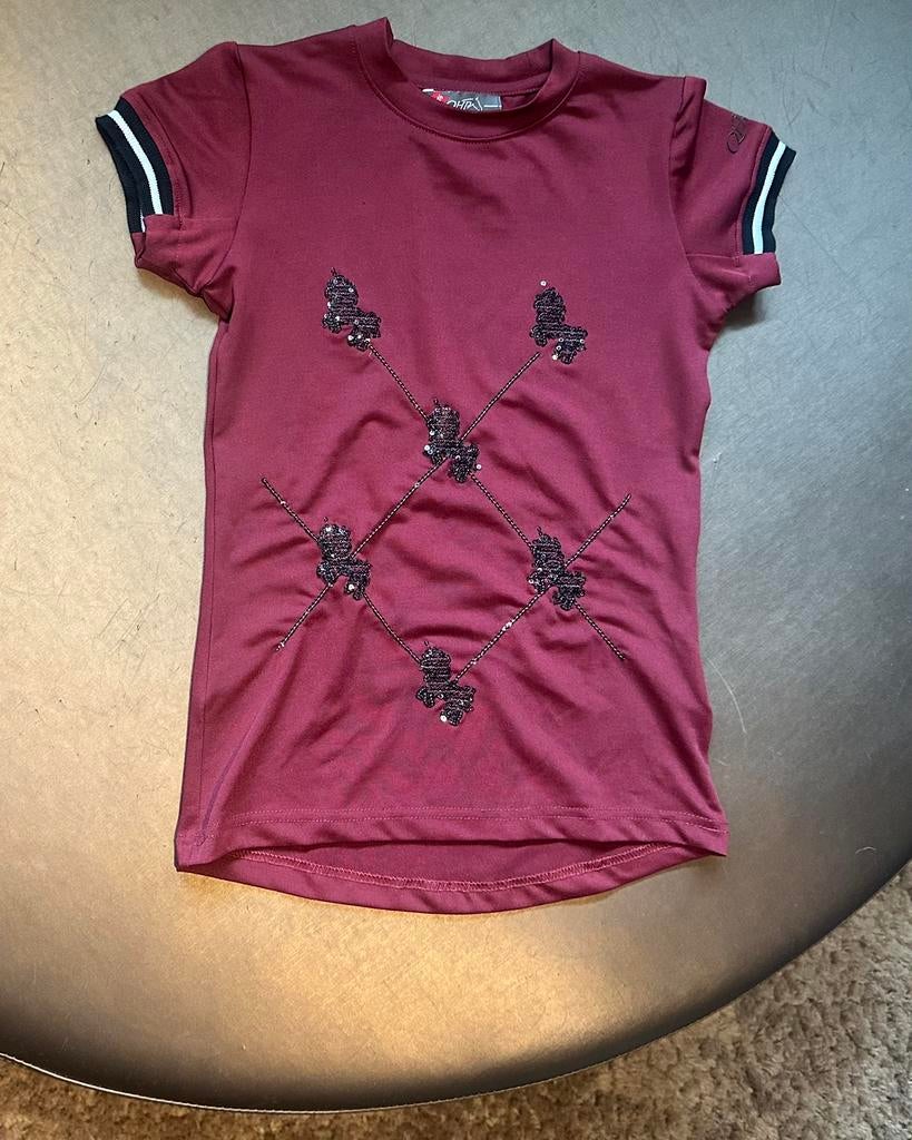 QHP shirt bordeaux maat 140 ZGAN, Ophalen of Verzenden, Zo goed als nieuw, Meisje, Shirt of Longsleeve