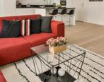 metal salon table with glass top, Huis en Inrichting, Tafels | Salontafels, Ophalen, 50 tot 100 cm, Zo goed als nieuw, Minder dan 50 cm