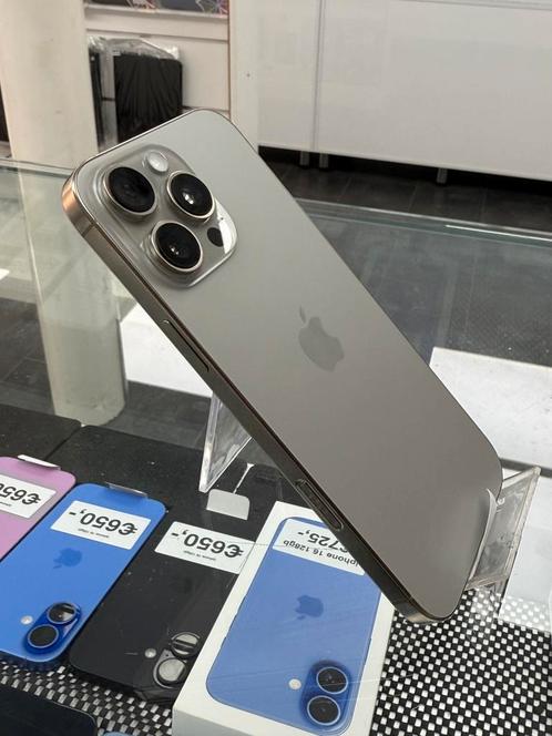 iPhone 16 Pro Max 256GB/512gb Desert & Natural Titanium, Telecommunicatie, Mobiele telefoons | Apple iPhone, Zo goed als nieuw