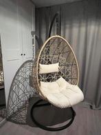 Schommelstoel hang ei, Ophalen of Verzenden, Zo goed als nieuw, Wit