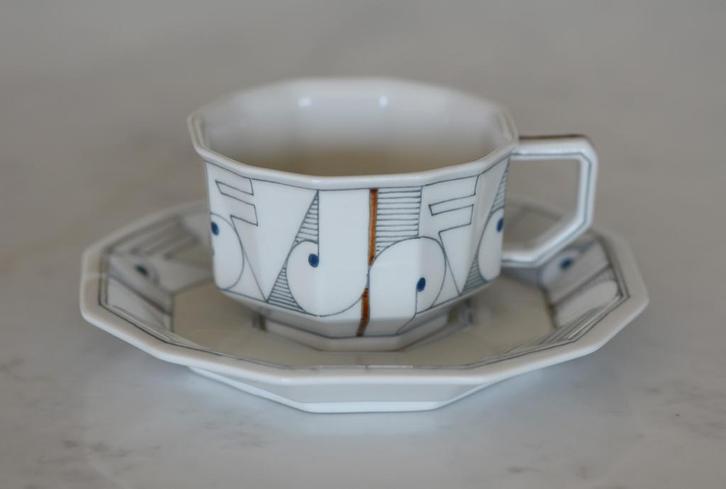 ✅ PORCELEYNE FLES kop en schotel N. de Graaf 1989, Antiek en Kunst, Antiek | Keramiek en Aardewerk, Ophalen of Verzenden