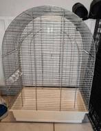 mooie vogelkooi. maten; 45 L x 27 B x 62 H, Ophalen, Zo goed als nieuw, Metaal, Vogelkooi