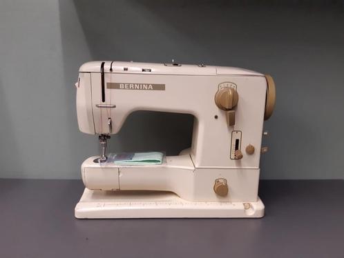 Bernina 731 naaimachine, Hobby en Vrije tijd, Naaimachines en Toebehoren, Gebruikt, Naaimachine, Bernina, Ophalen of Verzenden