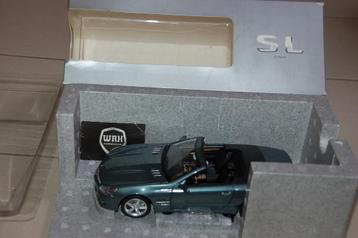 1:18 Mercedes SL klasse green Minichamps dealer ed WRH beschikbaar voor biedingen
