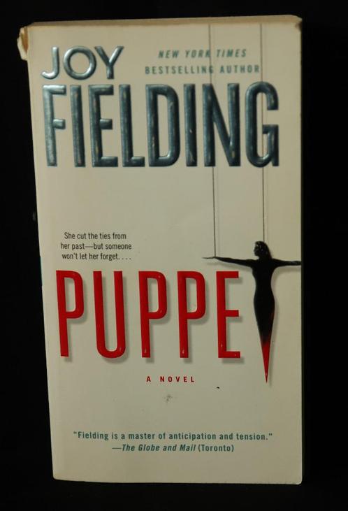 Joy Fielding, Puppet, Boeken, Thrillers, Gelezen, Nederland, Ophalen of Verzenden