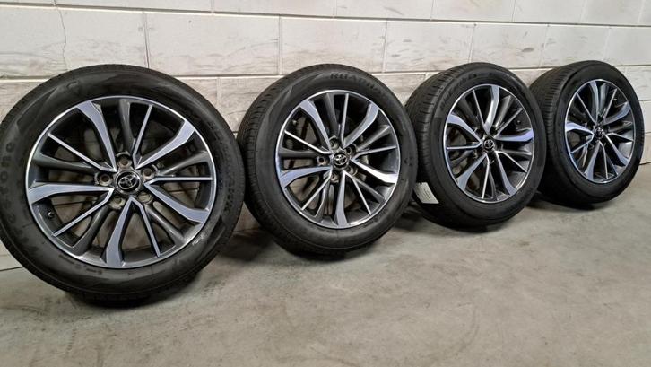 Bi-color velgen Toyota Avensis Auris Corolla Verso 215/55/17, Auto-onderdelen, Banden en Velgen, Banden en Velgen, Zomerbanden