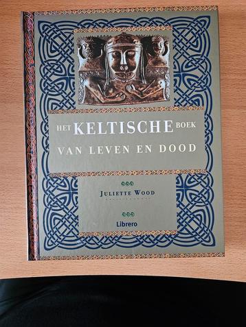 J. Wood - Het Keltische boek van leven en dood beschikbaar voor biedingen
