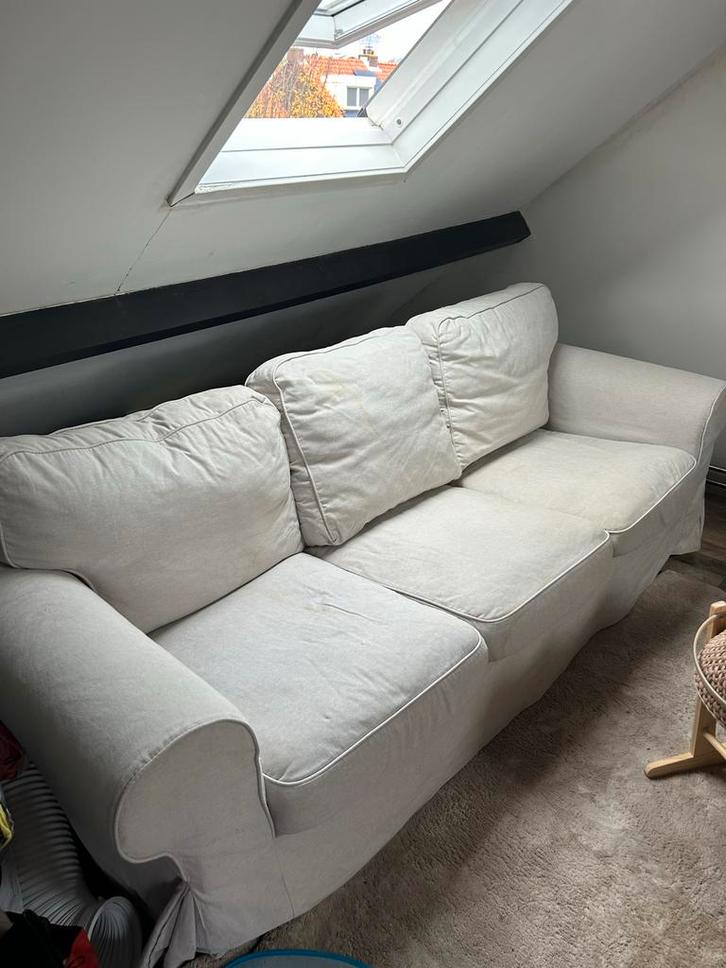 IKEA creme Ektorp bank - 3 zits met extra witte bekleding, Huis en Inrichting, Banken | Bankstellen, Gebruikt, Rechte bank, Vierpersoons of meer