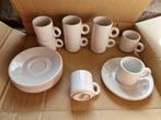 8 stuks vintage wit aardewerk espresso kopjes en 5 schotel, Ophalen of Verzenden, Zo goed als nieuw, Overige stijlen, Kop(pen) en/of Schotel(s)