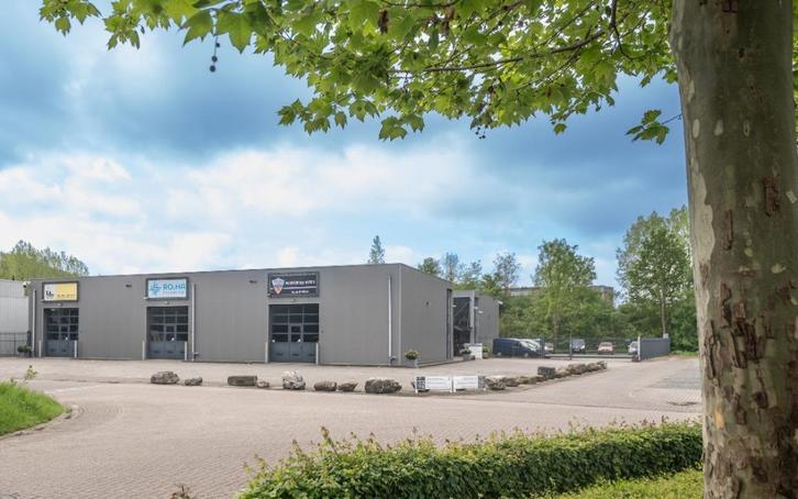 Te huur loods en bedrijfsruimte met kantoor-airco-wc-keuken, Zakelijke goederen, Bedrijfs Onroerend goed, Bedrijfsruimte, Huur