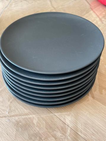IKEA Antraciet diner borden - 9 Stuks beschikbaar voor biedingen