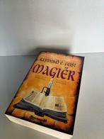 Magier - Raymond E. Feist, Boeken, Ophalen of Verzenden, Zo goed als nieuw