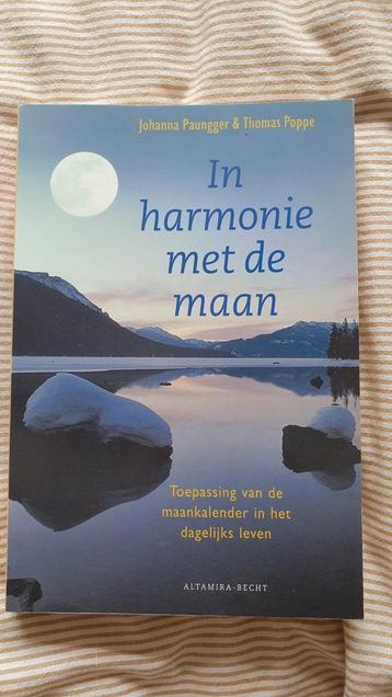 Johanna Paungger - In harmonie met de maan beschikbaar voor biedingen