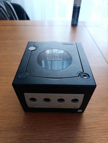 Zwarte Nintendo GameCube zonder kabels beschikbaar voor biedingen