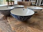 Laura Ashley kommen (groot) 4 stuks blauw/wit, Huis en Inrichting, Keuken | Servies, Ophalen, Nieuw, Kom(men), Overige stijlen