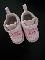 nike en puma maat van nike is 21 puma is 20, Ophalen of Verzenden, Zo goed als nieuw, Schoentjes