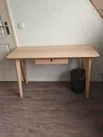 Bureau Lisabo Ikea, Huis en Inrichting, Bureaus, Ophalen of Verzenden, Zo goed als nieuw