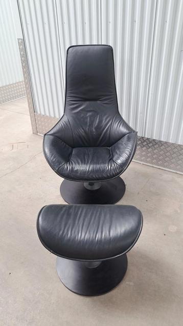 Design fauteuil leder beschikbaar voor biedingen