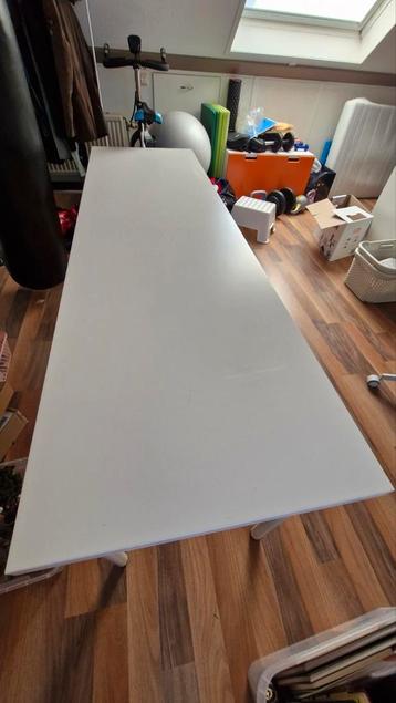 Grote knustel of werktafel