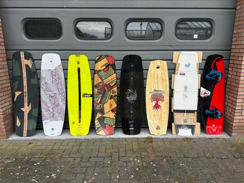 Slingshot Hyperlite, Liquid Force Reckless Decathlon Byerly, Watersport en Boten, Wakeboarden, Zo goed als nieuw, Board, Ophalen of Verzenden