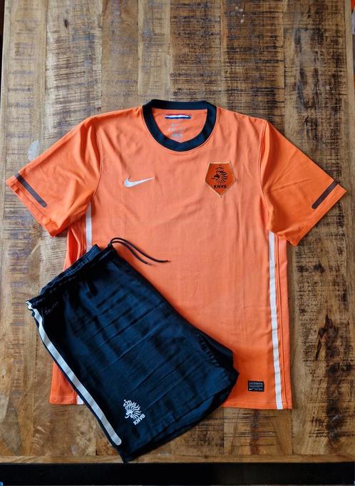Nederlands elftal tenue shirt 2010 - WK Oranje zuid afrika L, Kleding | Heren, Sportkleding, Gedragen, Voetbal, Maat 52/54 (L)