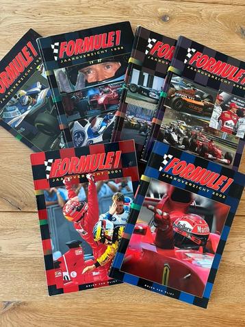 6x F1 Jaaroverzicht boek (1999 t/m 2002) beschikbaar voor biedingen