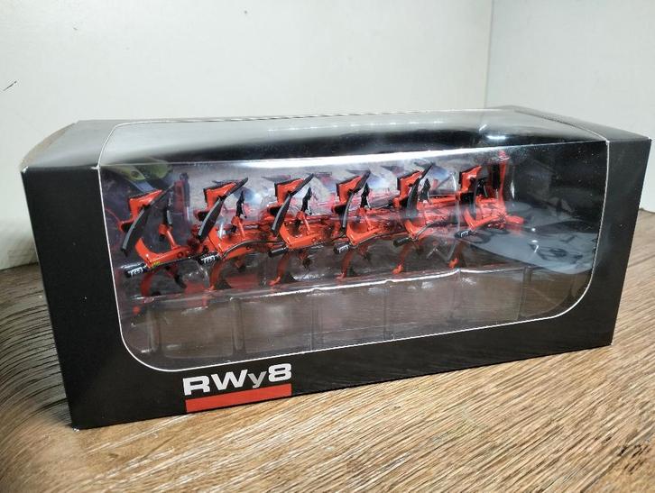 Te koop Replicagri Gregoire Besson RWy8 wentelploeg., Hobby en Vrije tijd, Modelauto's | 1:32, Nieuw, Tractor of Landbouw, Overige merken