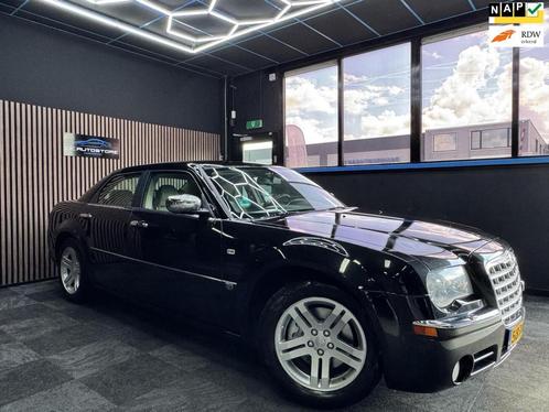 Chrysler 300C 3.0 V6 CRD 1e Eig Leder Xenon Cruise Airco You, Auto's, Chrysler, Bedrijf, Te koop, 300C, ABS, Airbags, Airconditioning