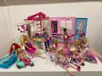 Barbie poppenhuis en extra poppen, Ophalen, Gebruikt, Barbie