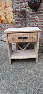 Steigerhouten kastje L70 B39 H80 cm, Ophalen, Zo goed als nieuw
