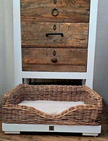 Rivièra maison hondenmand / poezenmand rustic rattan  beschikbaar voor biedingen