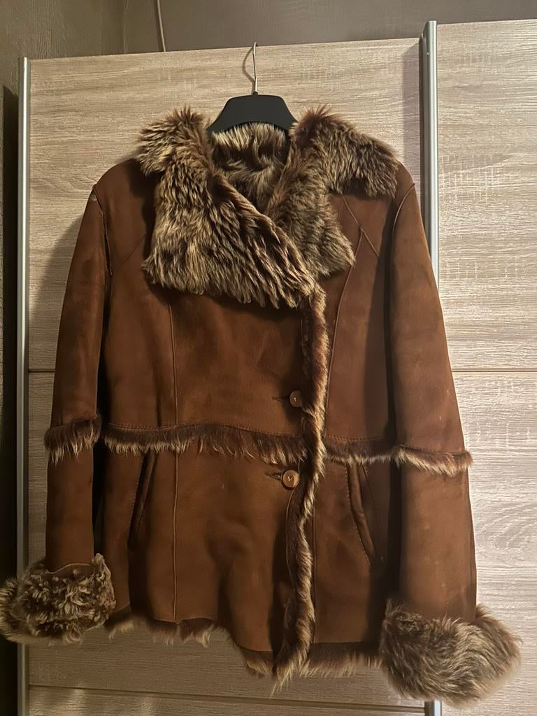 Mooi lammy coat, Verzenden, Gedragen, Maat 38/40 (M), Overige kleuren