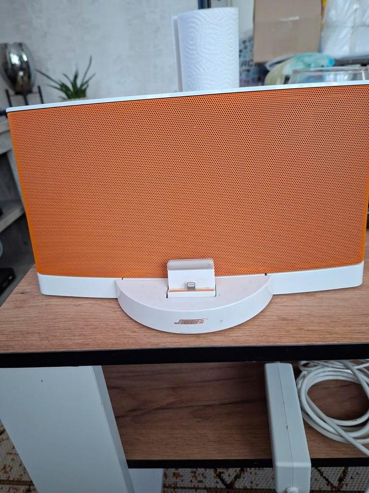 Bose SoundDock - Oranje, Audio, Tv en Foto, Luidsprekers, Gebruikt, Overige typen, Minder dan 60 watt, Bose, Ophalen of Verzenden