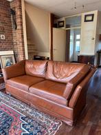 Slaapbank Kasteelbank bank cognac bruin leer 200 cm, Huis en Inrichting, Banken | Bankstellen, Ophalen, Gebruikt, Overige maten