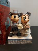 Retired Jim Shore Disney Traditions Showcase Mickey & Minnie, Ophalen of Verzenden, Zo goed als nieuw