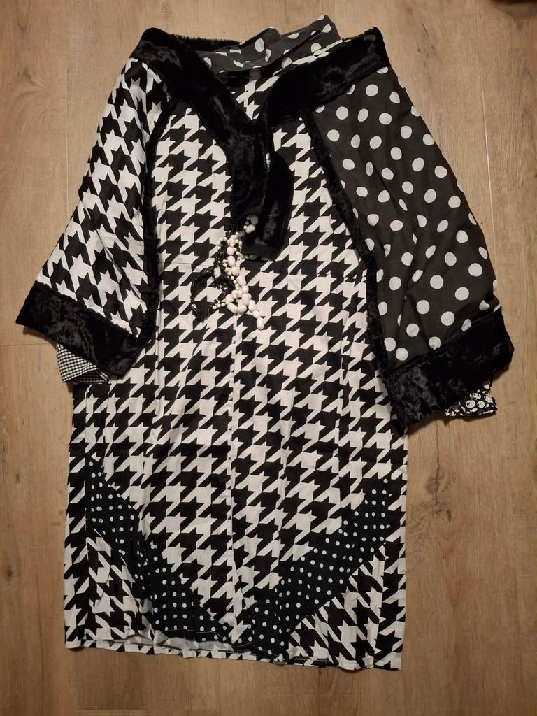 Carnaval jurk met mantel omslagdoek-zelfmaak (KLCA00003), Ophalen of Verzenden