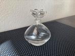 Leuk klein parfum flesje of karafje, Antiek en Kunst, Antiek | Glas en Kristal, Ophalen of Verzenden