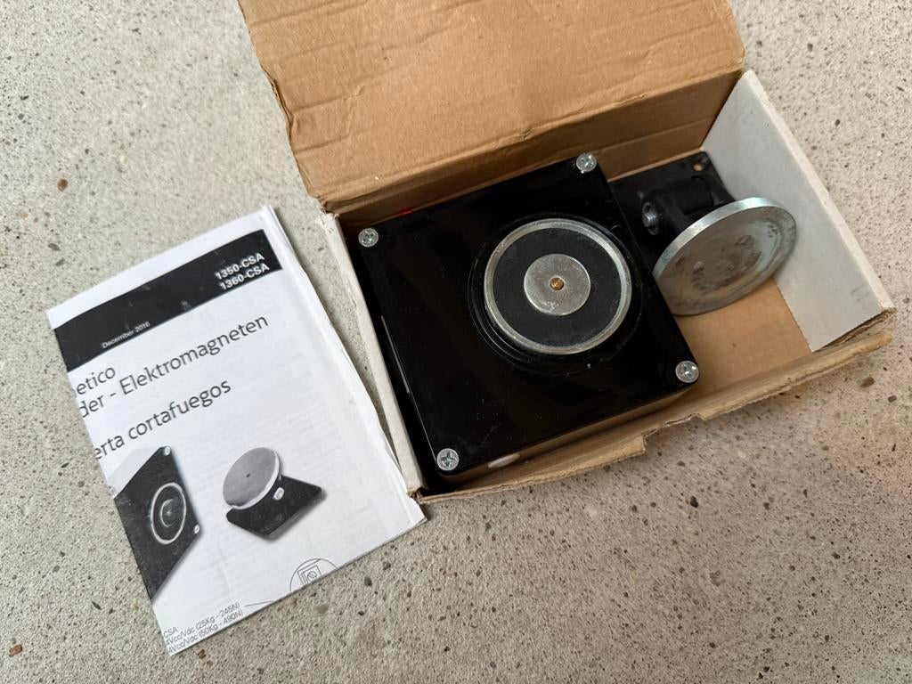 Eaton 1350-CSA elektro magnetische deurklem 50Kg, Ophalen of Verzenden, Zo goed als nieuw