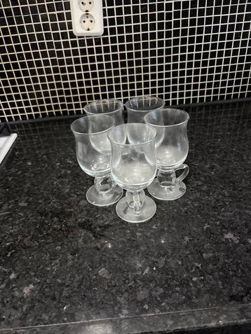 5 Lattebekers / Koffieglazen beschikbaar voor biedingen