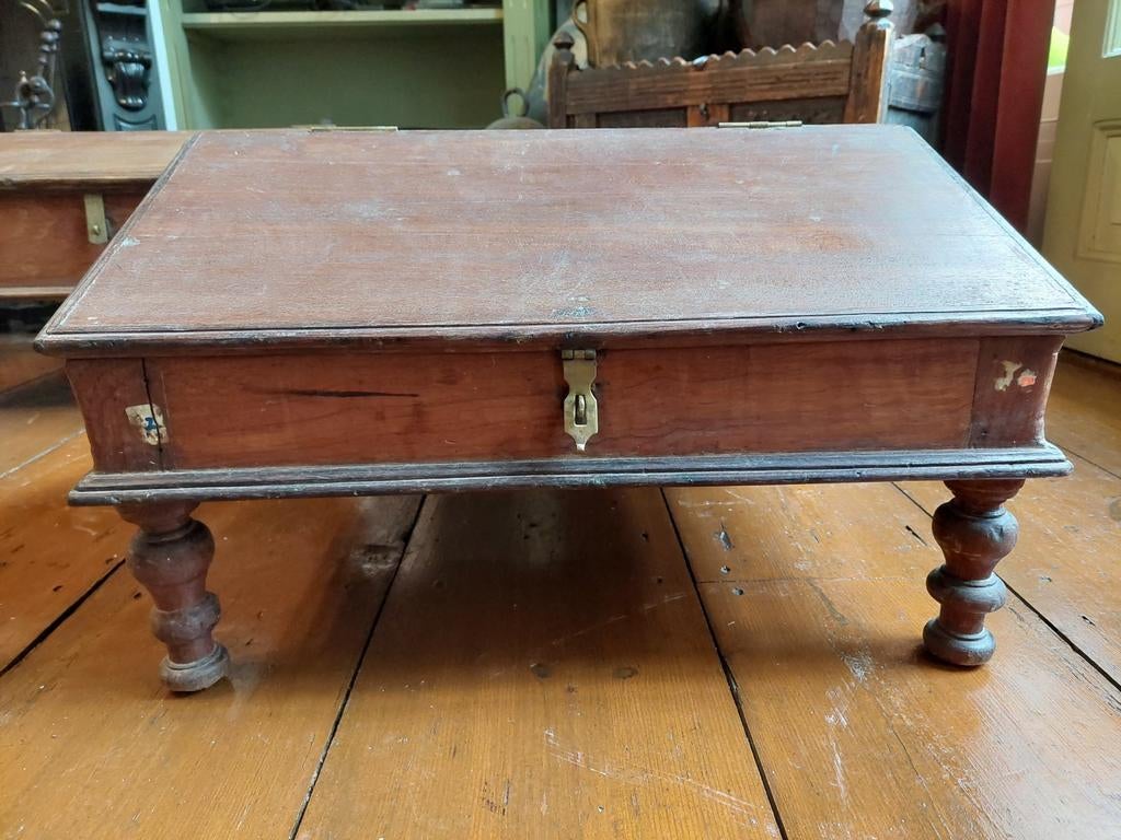 Antiek Teak Schrijfkastje / Kinderburo uit India, Antiek en Kunst, Ophalen
