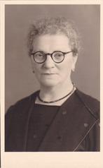 Maria H. v. Poppel - de Louw  1872-1958, Verzamelen, Bidprentjes en Rouwkaarten, Bidprentje, Verzenden