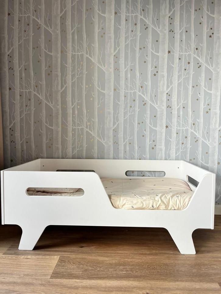 Kinderbed dreumes / peuter / kleuter Petite Amélie, Kinderen en Baby's, Kinderkamer | Bedden, Zo goed als nieuw, 140 tot 160 cm