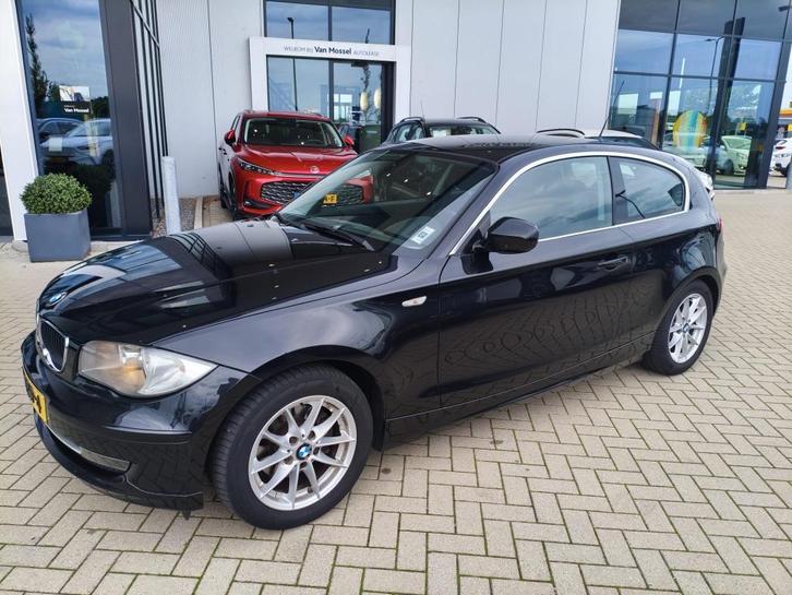 BMW 1-Serie 2.0 118I 3DR 2010 Zwart, Auto's, BMW, Particulier, 1-Serie, Benzine, Euro 5, B, Hatchback, Handgeschakeld, Origineel Nederlands