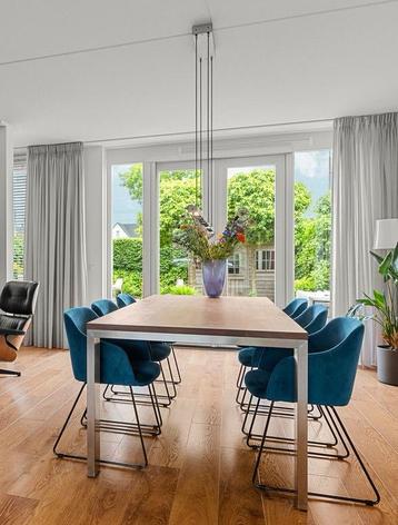 Bert Plantagie Eettafel Walnoot 220x100 beschikbaar voor biedingen