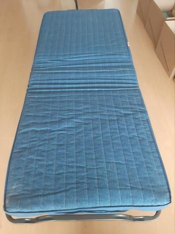 Opklapbed / Logeerbed - Blauw beschikbaar voor biedingen