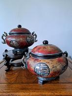 Twee oude chinese potten, Ophalen