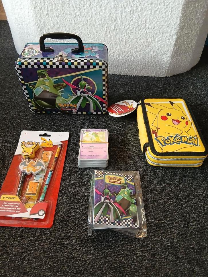 Pokemon kado setjes, Hobby en Vrije tijd, Verzamelkaartspellen | Pokémon, Nieuw, Ophalen of Verzenden