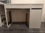 Micke Bureau, Ophalen, Zo goed als nieuw, Bureau