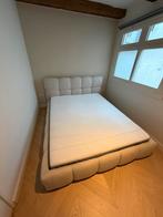 Groot Tweepersoonsbed 160x200, Huis en Inrichting, Slaapkamer | Boxsprings, Beige, Tweepersoons, Ophalen of Verzenden, Zo goed als nieuw