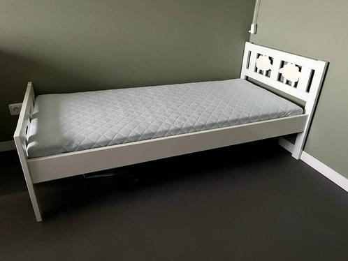 Ikea Peuterbed, Kinderen en Baby's, Kinderkamer | Bedden, Gebruikt, 160 tot 180 cm, Minder dan 70 cm, Matras, Ophalen